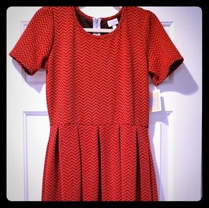 Red and Black Chevron Large Amelia